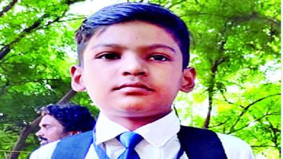 Mangalamukhi took care of education expenses by getting 19 poor children admitted in private schools