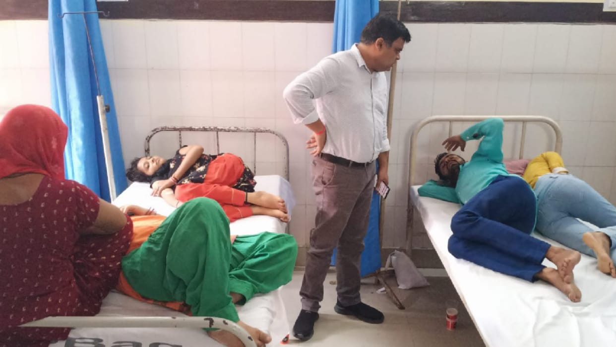 The health of six family members deteriorated due to food poisoning in a village of Baghpat