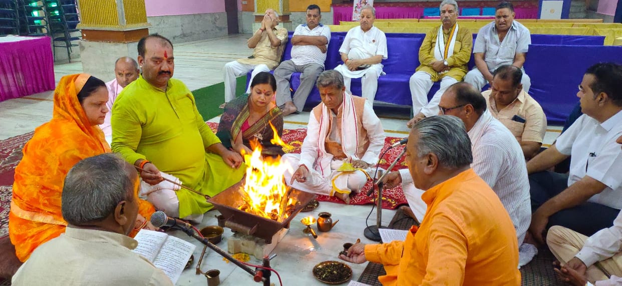 Upliftment of entire human race is possible through Gita: Radhakrishna Manodi