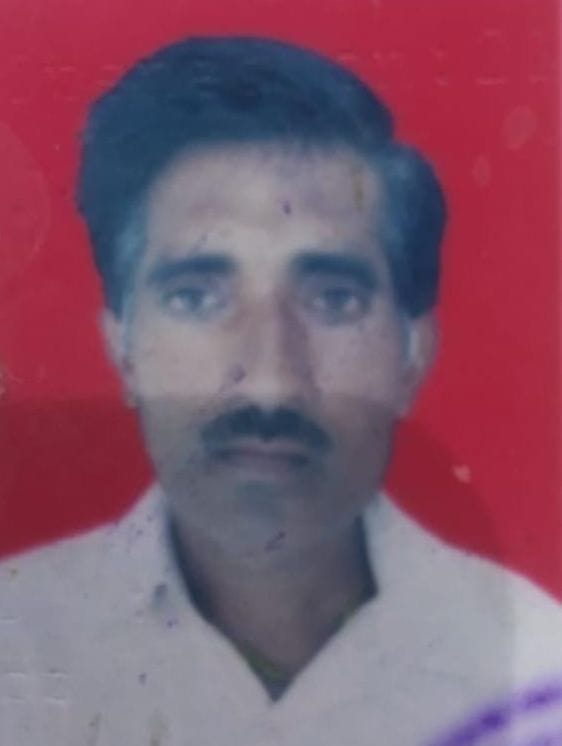 Hardoi, The dead body of the youth was found lying in the well, the family said that he was mentally ill