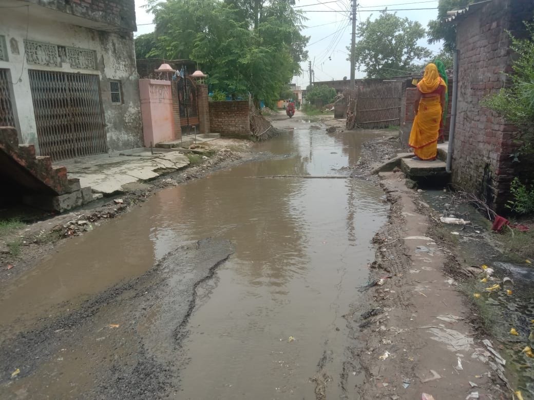 Cleanliness does not come in villages, dirt has spread everywhere