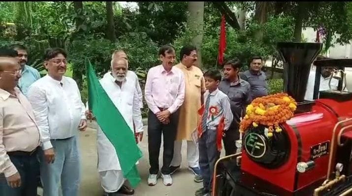 Hathras: Toy train run in school for children's entertainment