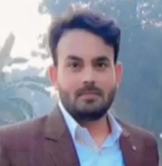 Hathras: Gram Pradhan's brother shot dead