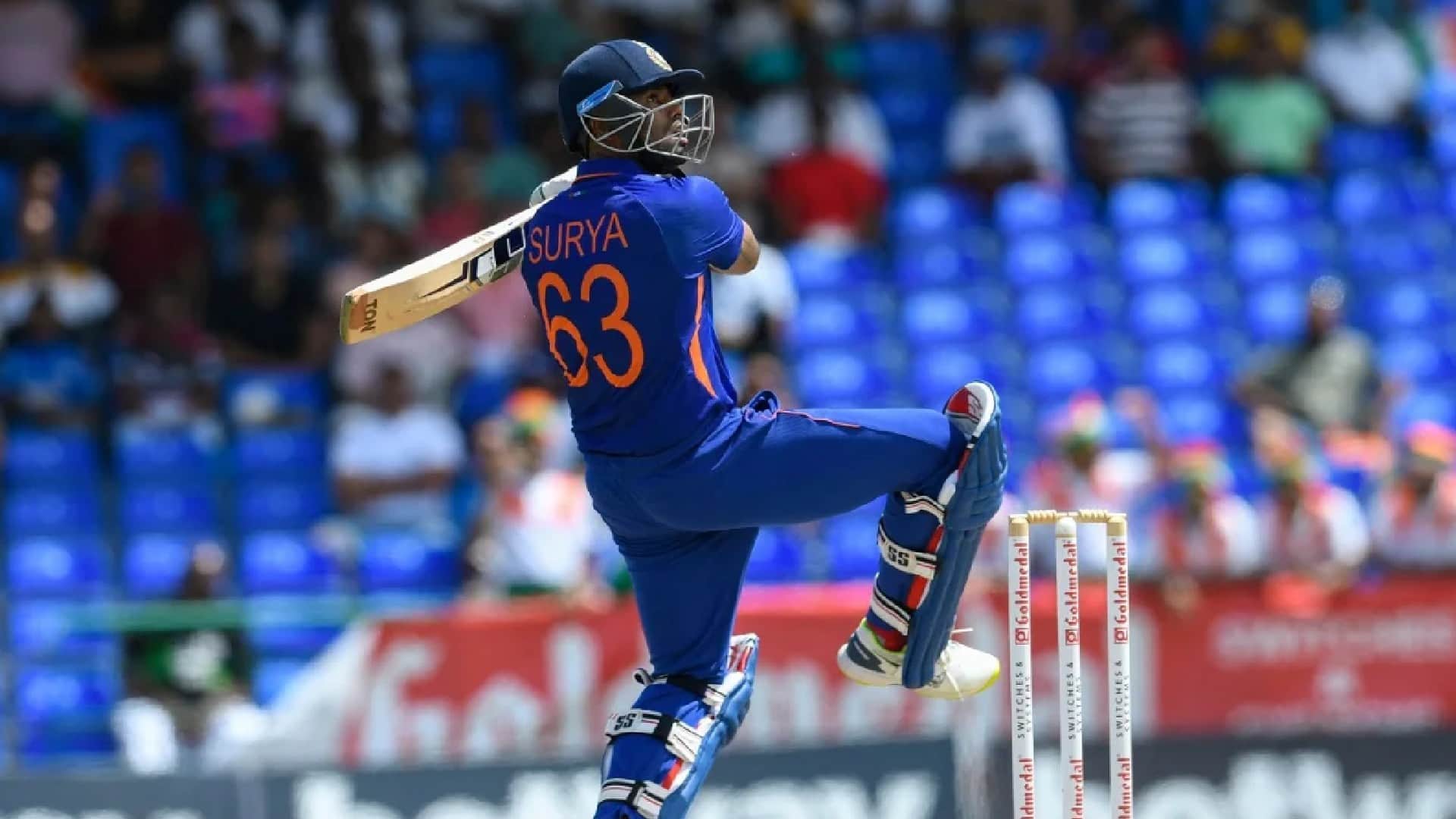 Ricky Ponting Compares Suryakumar Yadav to de Villiers Scores 360 Degrees Around the Ground in T20