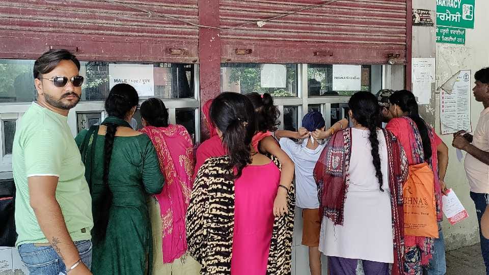 Shortage of medicines in jalandhar civil hospital