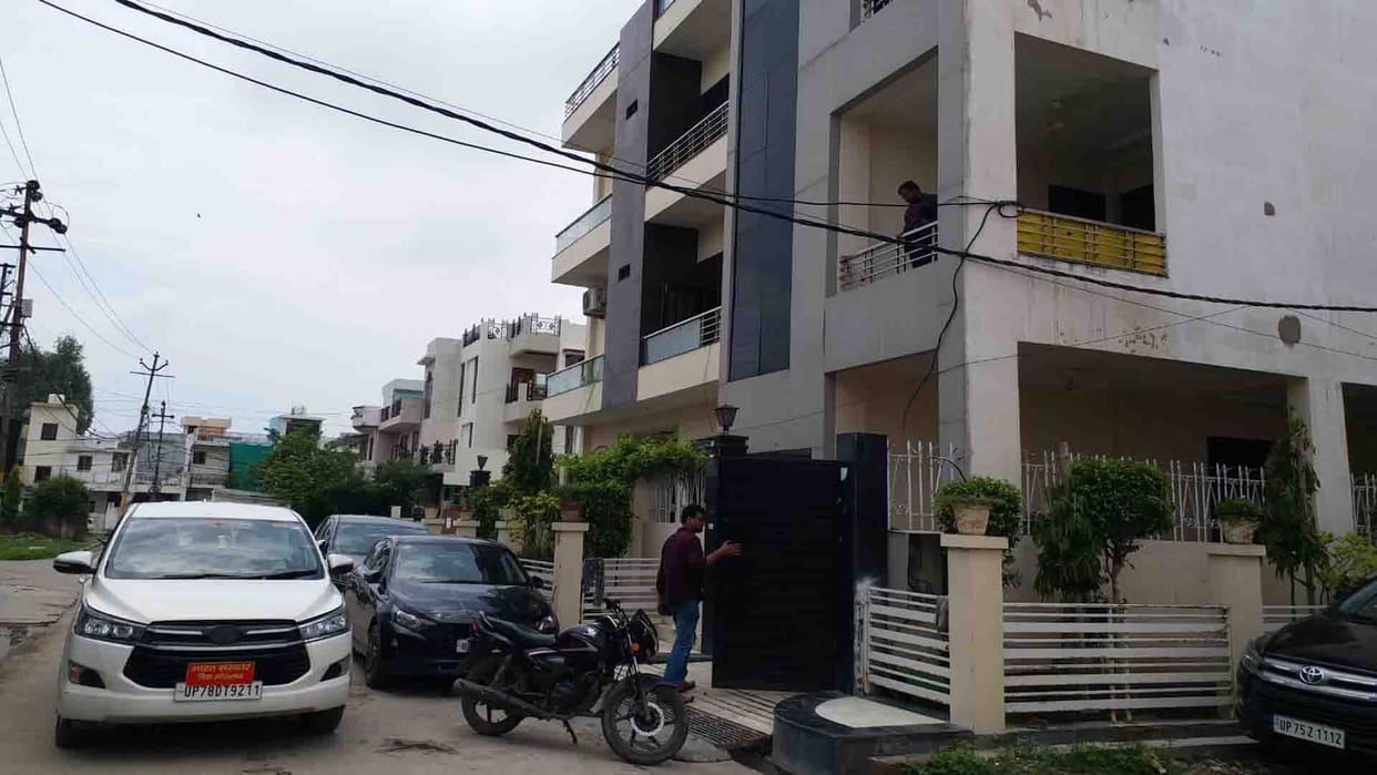 Kanpur: Income tax raids on real estate company Ghanaram Infra