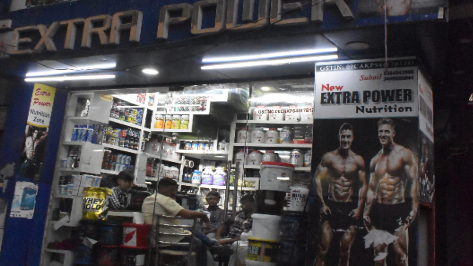 Meerut police have revealed a big case of fake food supplements due raided in Khernagar