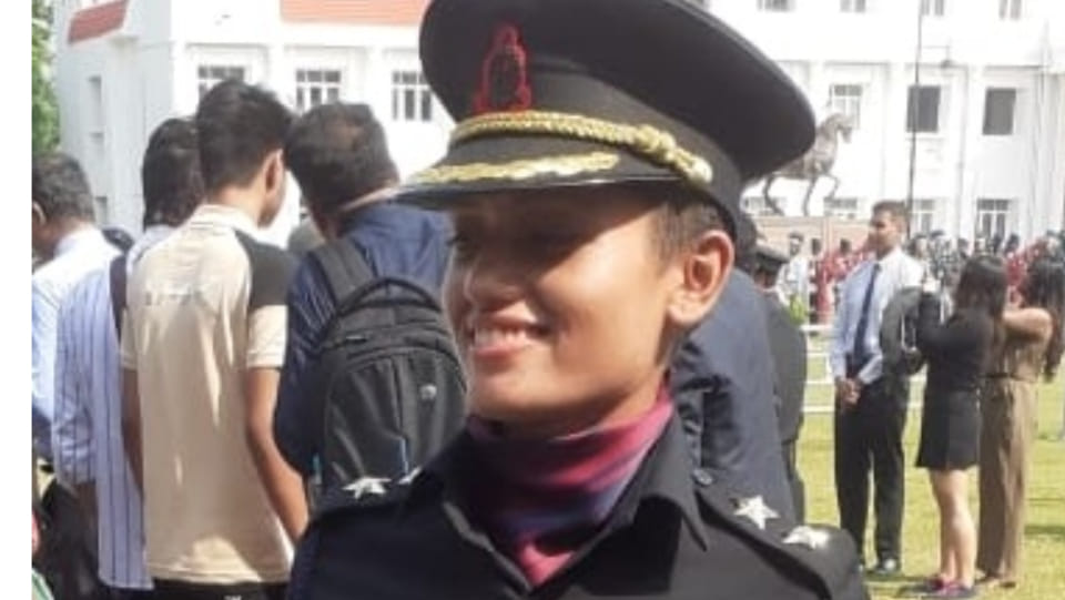 CM Baghel congratulated the first woman Lieutenant Vanshika Pandey of Chhattisgarh, told her a source of inspi