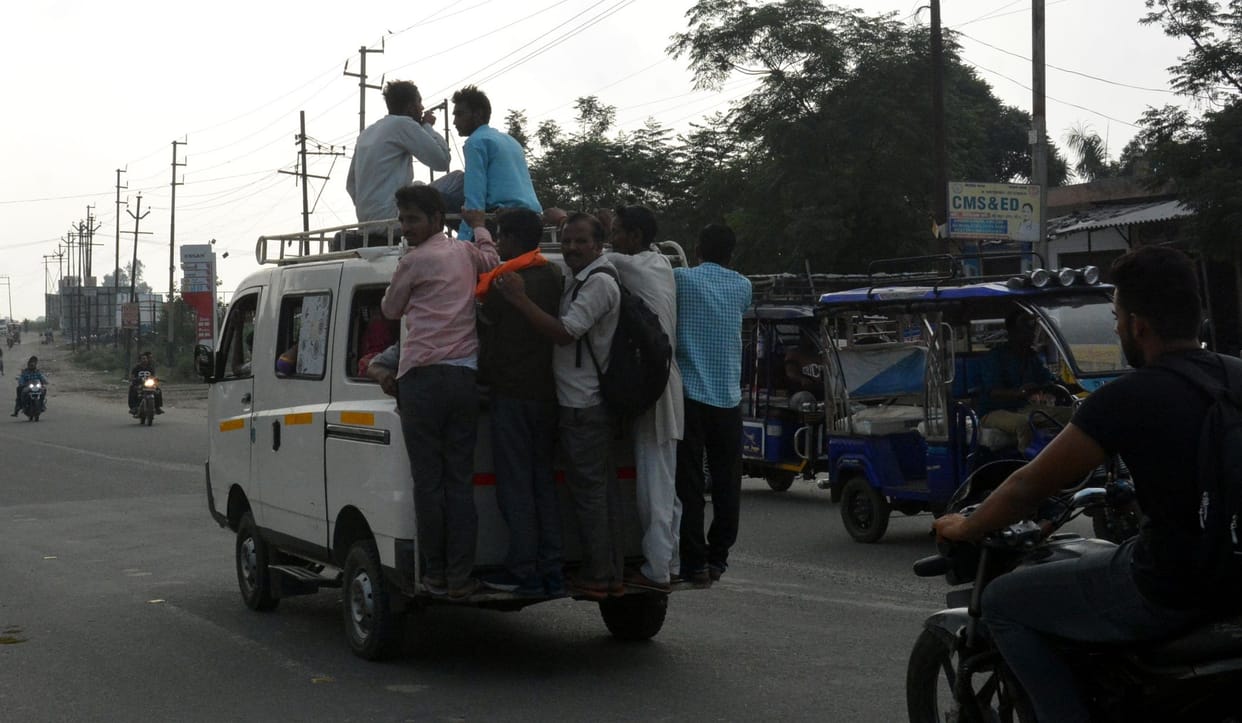 Thousands of dangers, yet the ruffians are filling the streets