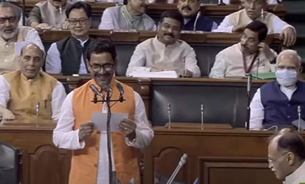 Actor MP Nirahua first Speech on Parliament demanded to include Bhojpuri language in eighth schedule