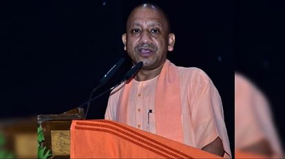 बदल रहा गोरखपुर: गोरक्षनगरी में ही मिलेगा शिक्षा-रोजगार, नहीं जाना पड़ेगा बेंगलुरू और एनसीआर 21 thousand people got employment in Gorakhpur in last two years