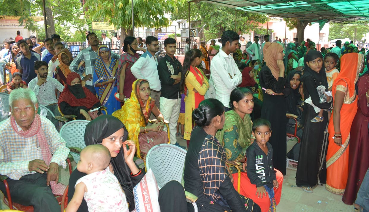 Hardoi, Strong sunshine and sometimes rain, increased risk of viral