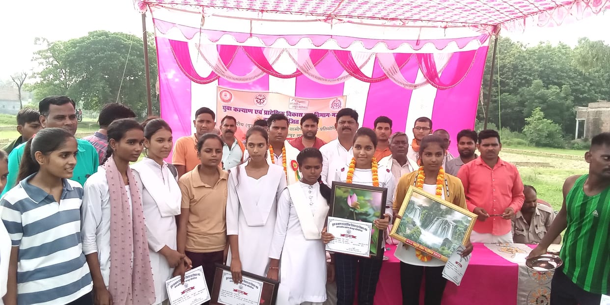 Rohit Yadav and Ragini Gupta top the race