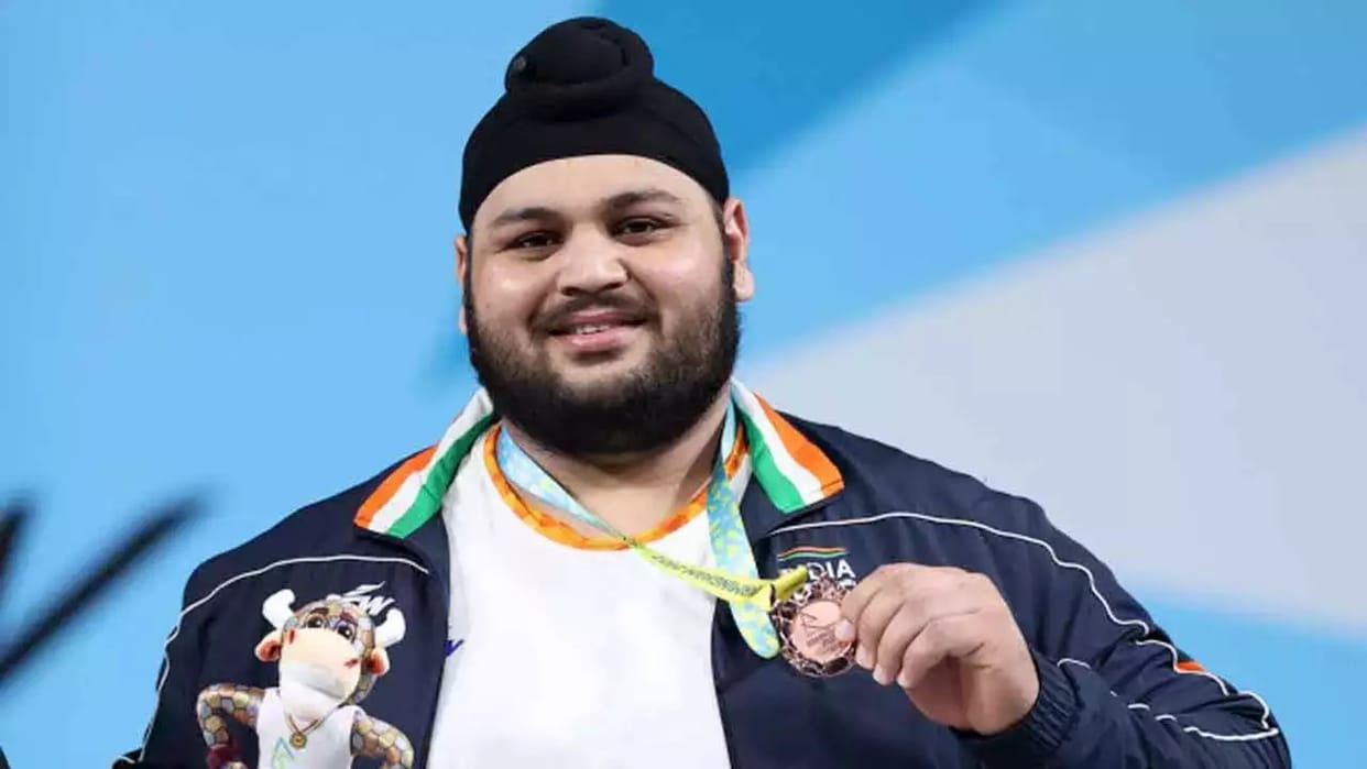 Story of gurdeep singh who won bronze medal in weightlifting for india in Commonwealth Games 2022