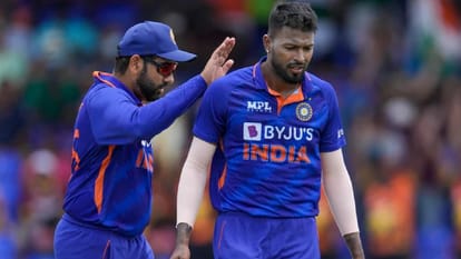 Team India did not avoid experiments tried 27 players in 21 matches know Rohit sharma and rahul Dravid plan