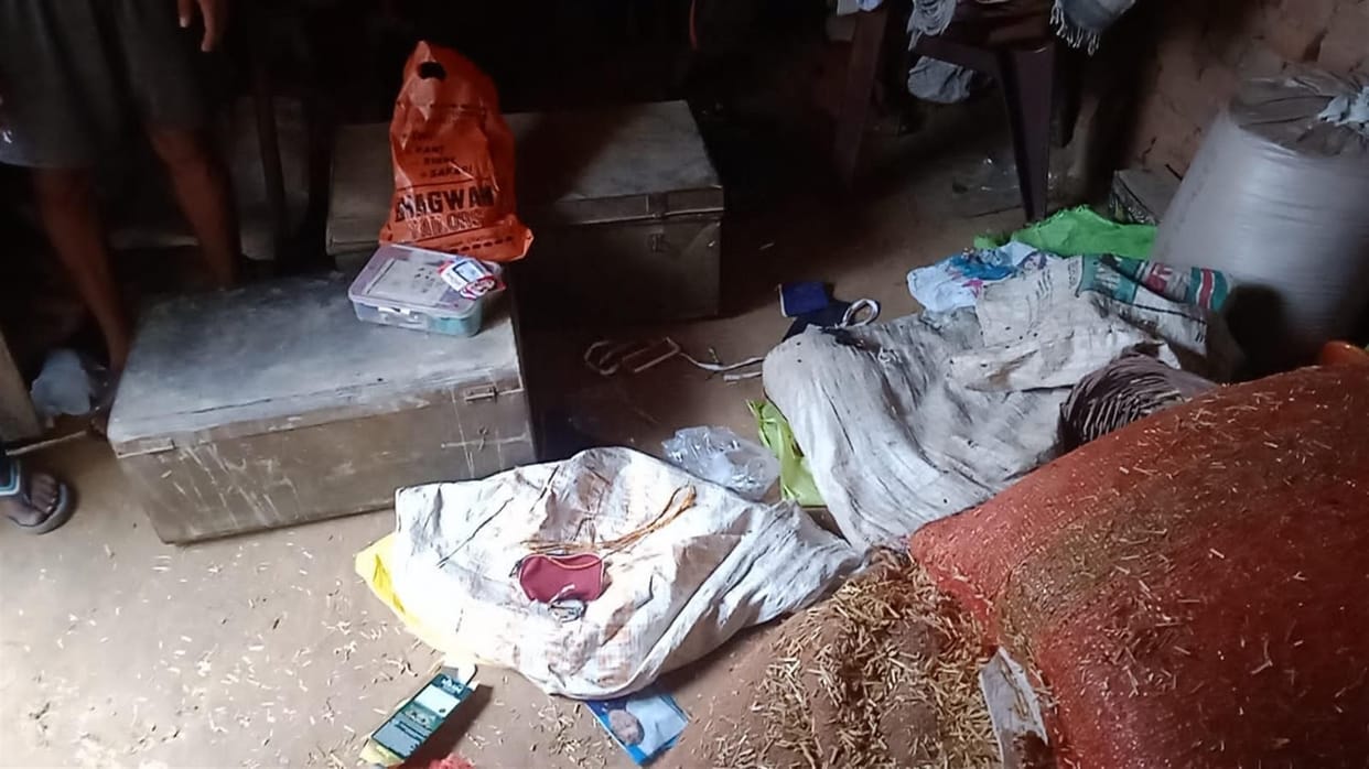 Hathras: Thousands of jewelery and cash stolen by wearing a kumal