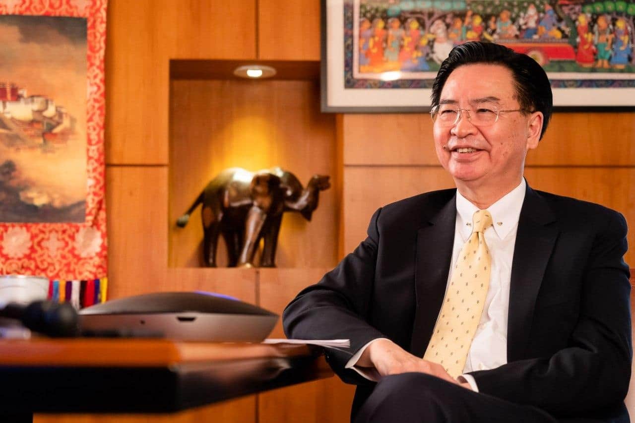 Taiwan Foreign Minister Joseph Wu Is a Fan of Indian Films Like Dangal Baahubali News