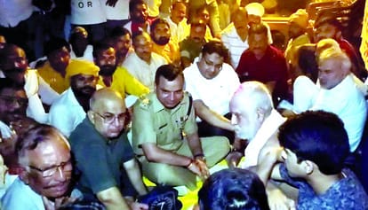 Uday pratap singh dharma in kunda tensile pratapgarh