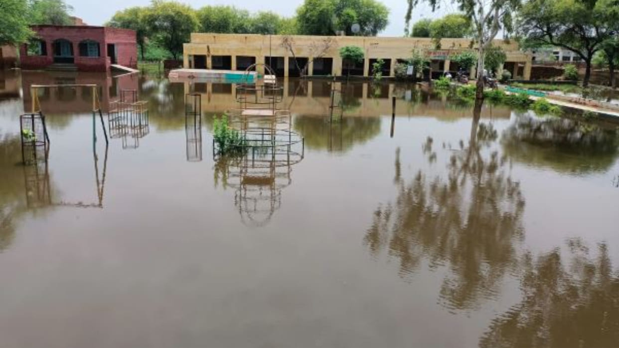 Waterlogging in schools after rain, studies stalled for three days