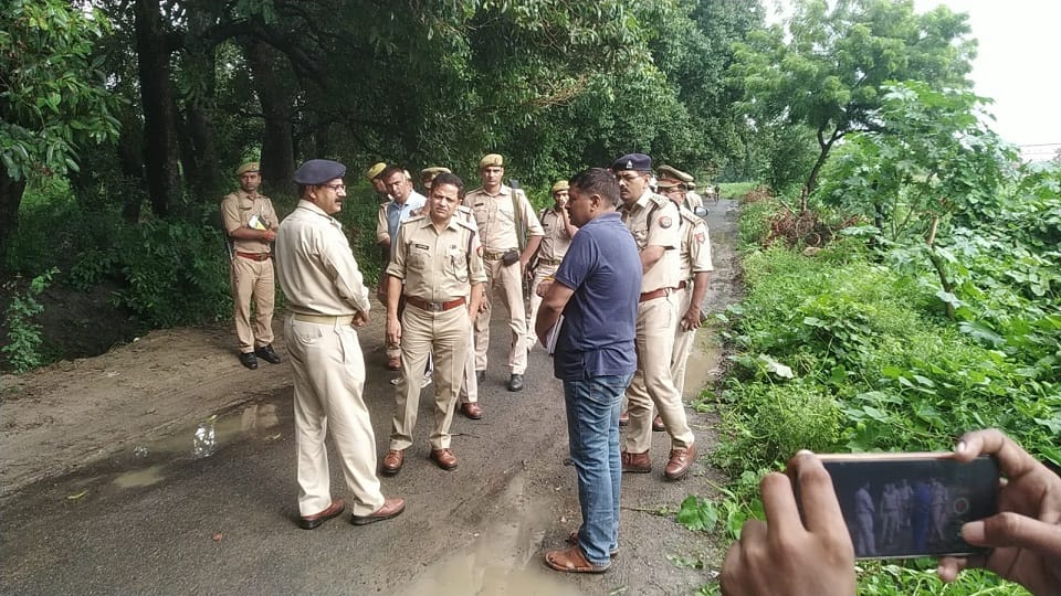 Youth died who shot himself after killing a girl in Mainpuri