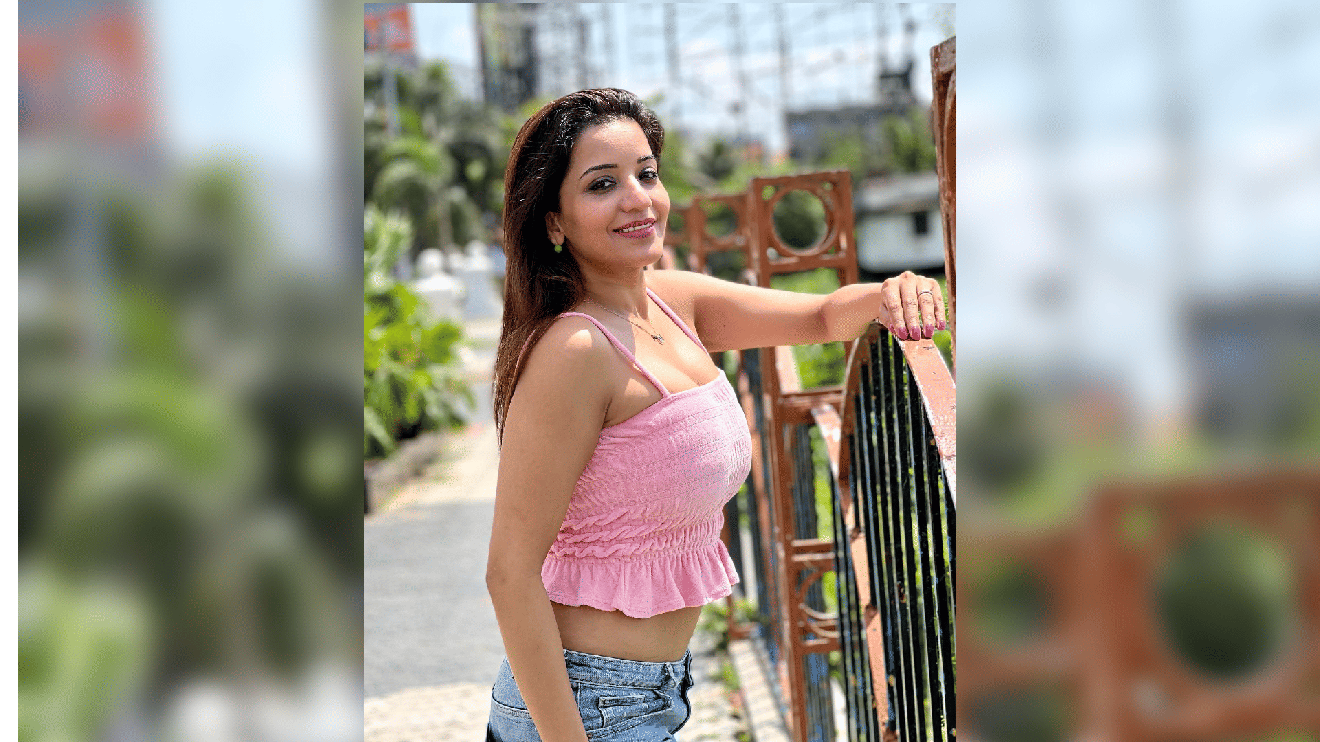 bhojpuri actress monalisa shared her video grooving on vijay devarakonda liger son aafat