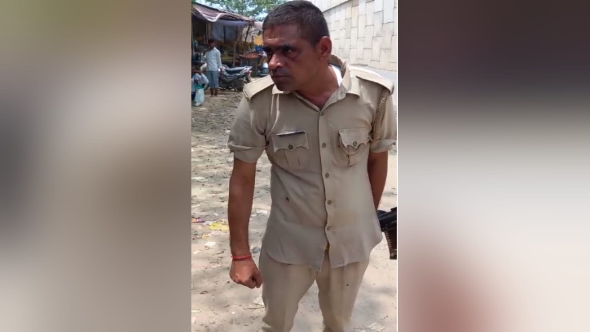 Meerut: now a constable has ruckus with Insas rifle on road after conflict in police in police chowki