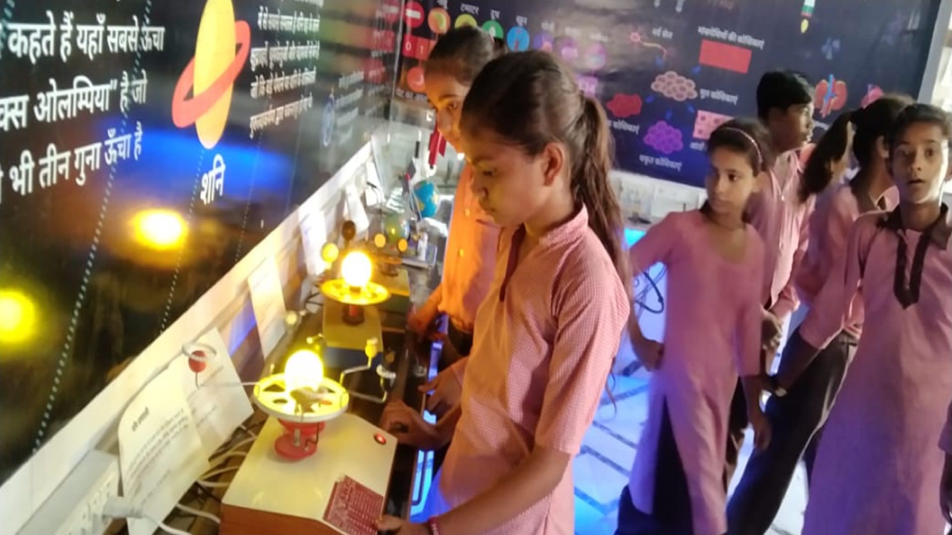 Unique story: students of up government school have made robotic car and rocketry project in Meerut