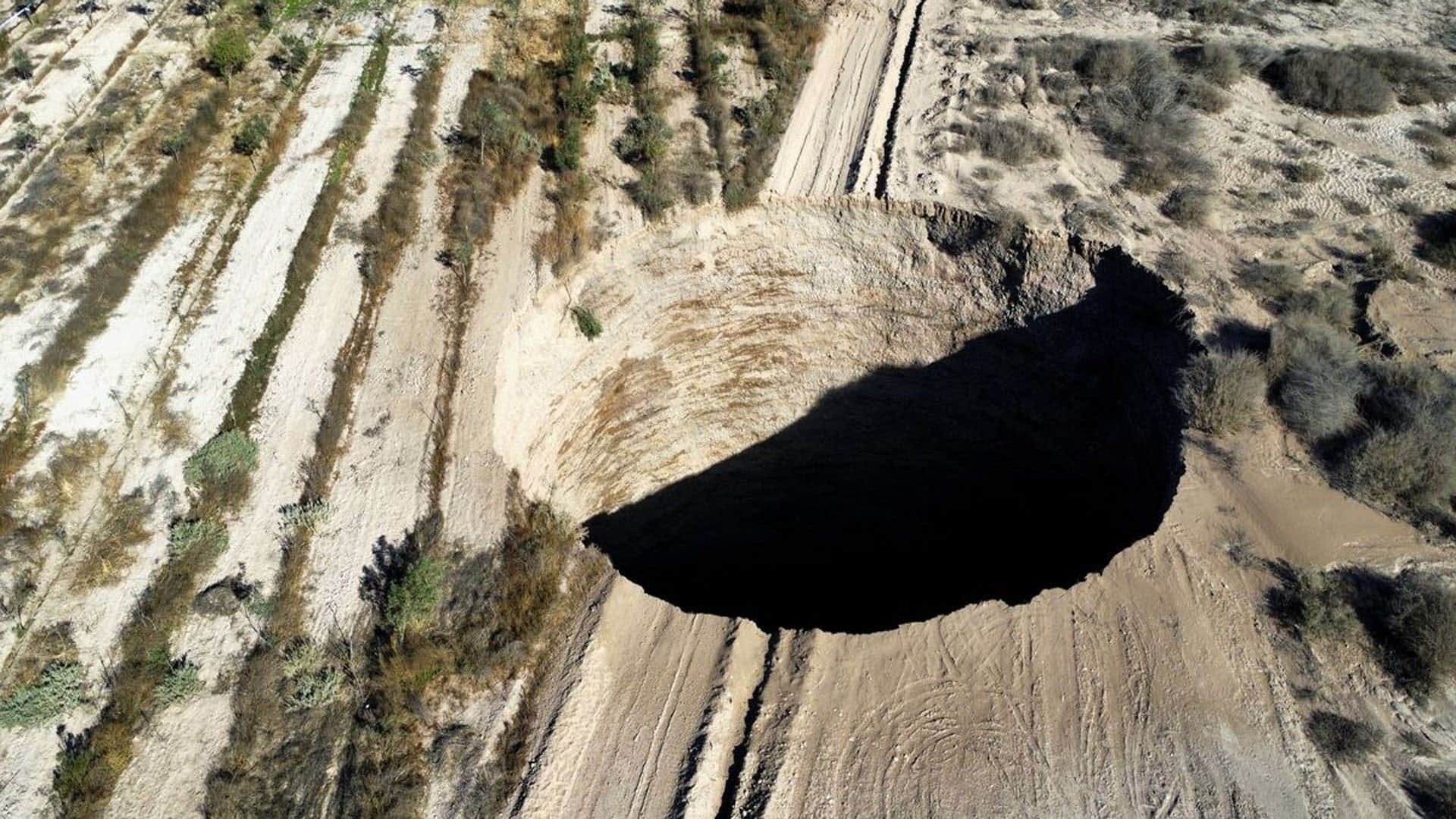 mysterious black sinkhole suddenly formed inside earth chile america news in hindi