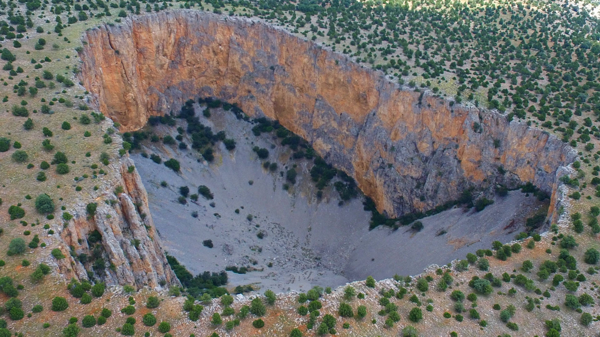 mysterious black sinkhole suddenly formed inside earth chile america news in hindi