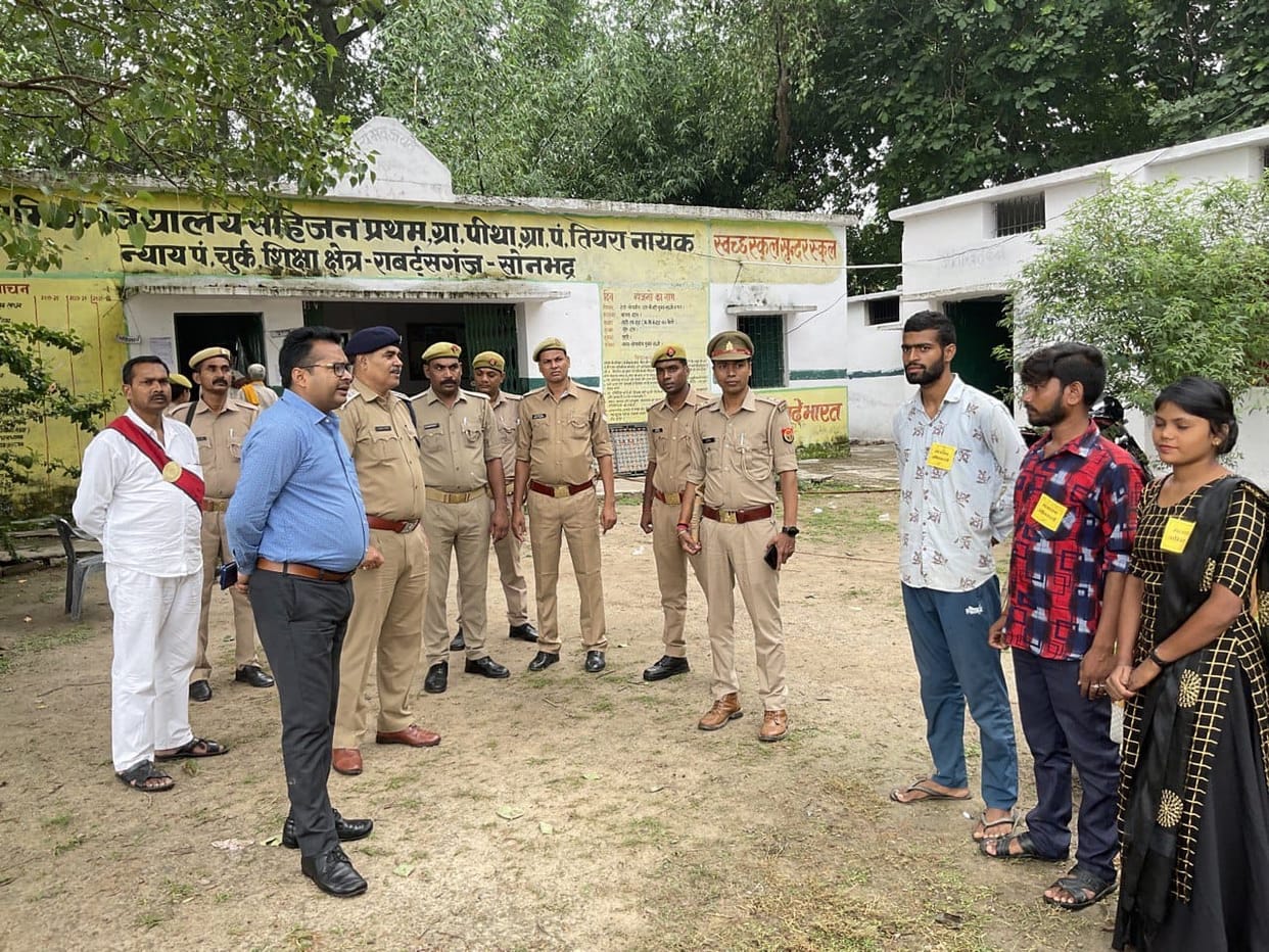 Panchayat By Elections: Voting continues in Jaunpur and Sonbhadra see latest update