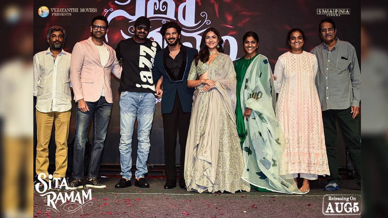 Actor Prabhas attend promotional event of Sita Ramam, actress Mrunal thakur says thanks via post