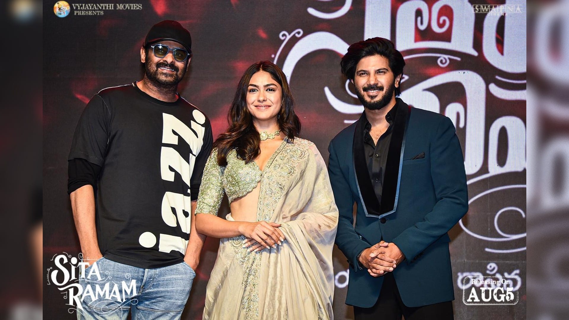 Actor Prabhas attend promotional event of Sita Ramam, actress Mrunal thakur says thanks via post