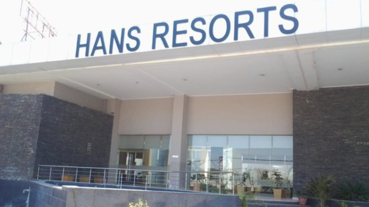 37 councilors of Gwalior of Madhya Pradesh stay in a resort of Rewari Haryana