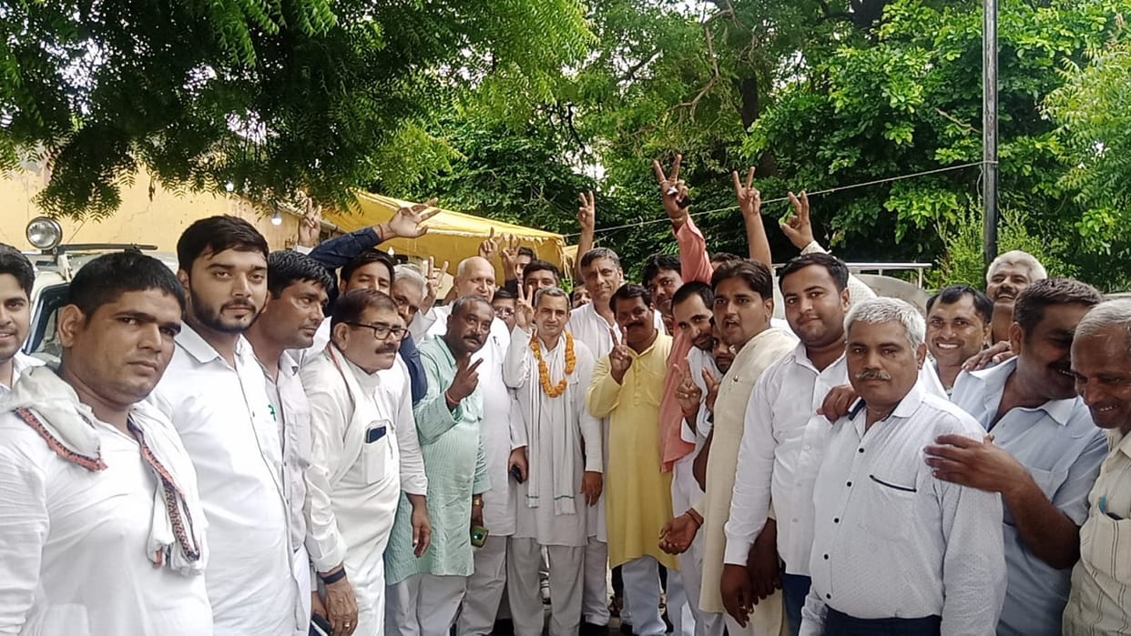 RLD registered victory in ward by election of district panchayat in Hathras