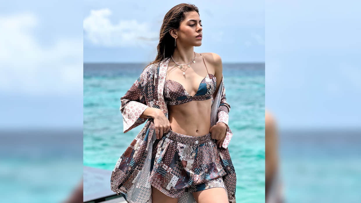 Alaya F Bold photos from her Maldives vacations goes viral on social media