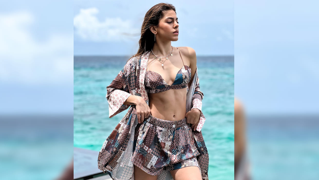 Alaya F Bold photos from her Maldives vacations goes viral on social media