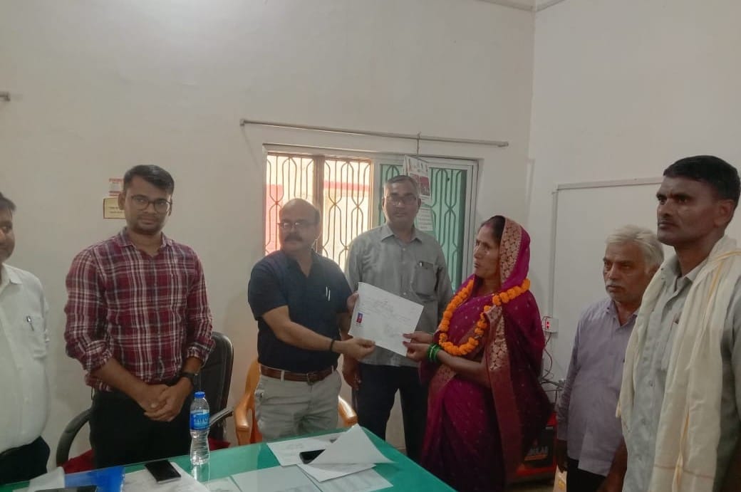Sharda Devi elected head for Sakaldeep Chauhan and Majhouva village of Trilok Manda