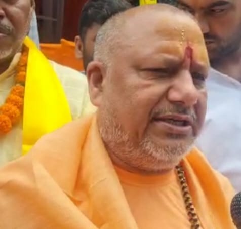 Change the name of AMU with the study of Sanatan Dharma: Yatindranand