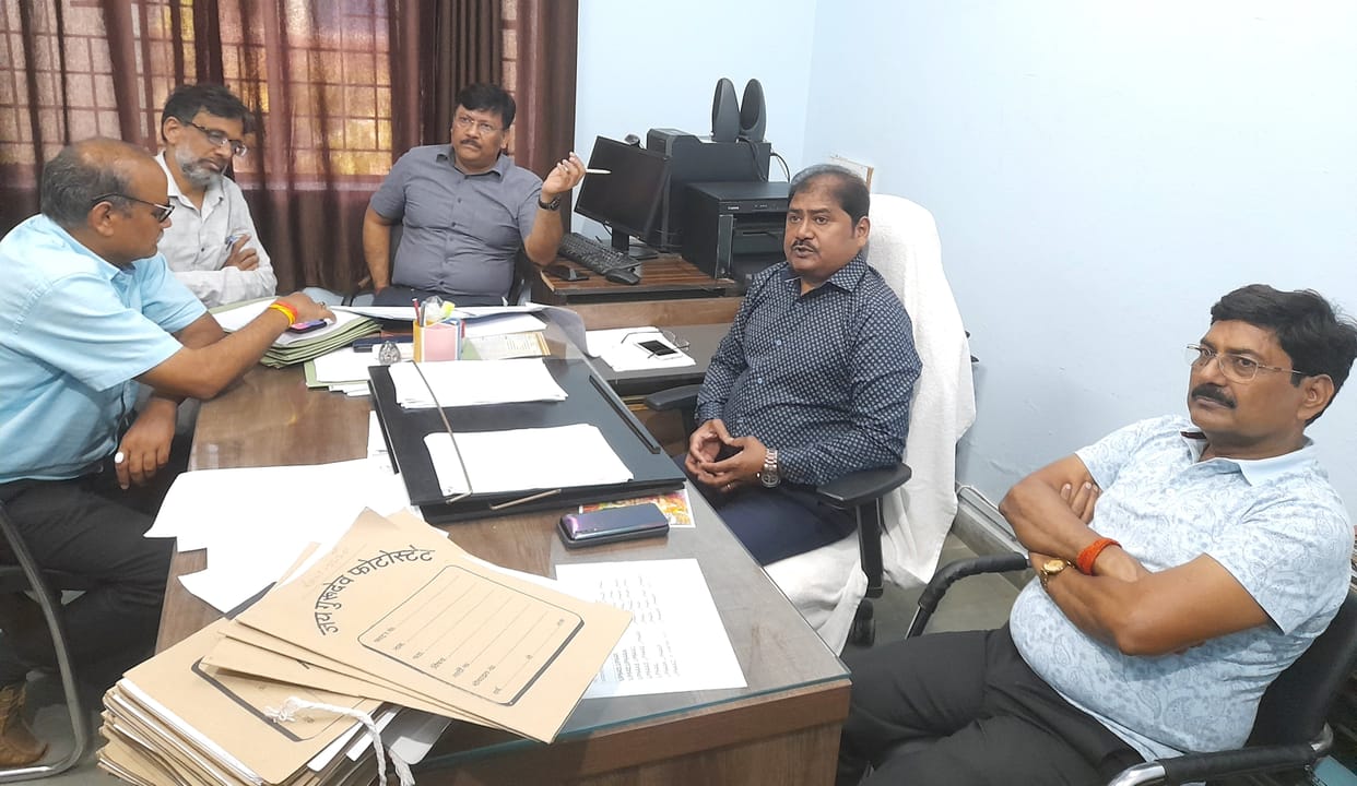 Deputy Transport Commissioner reached in ARTO office, investigation started