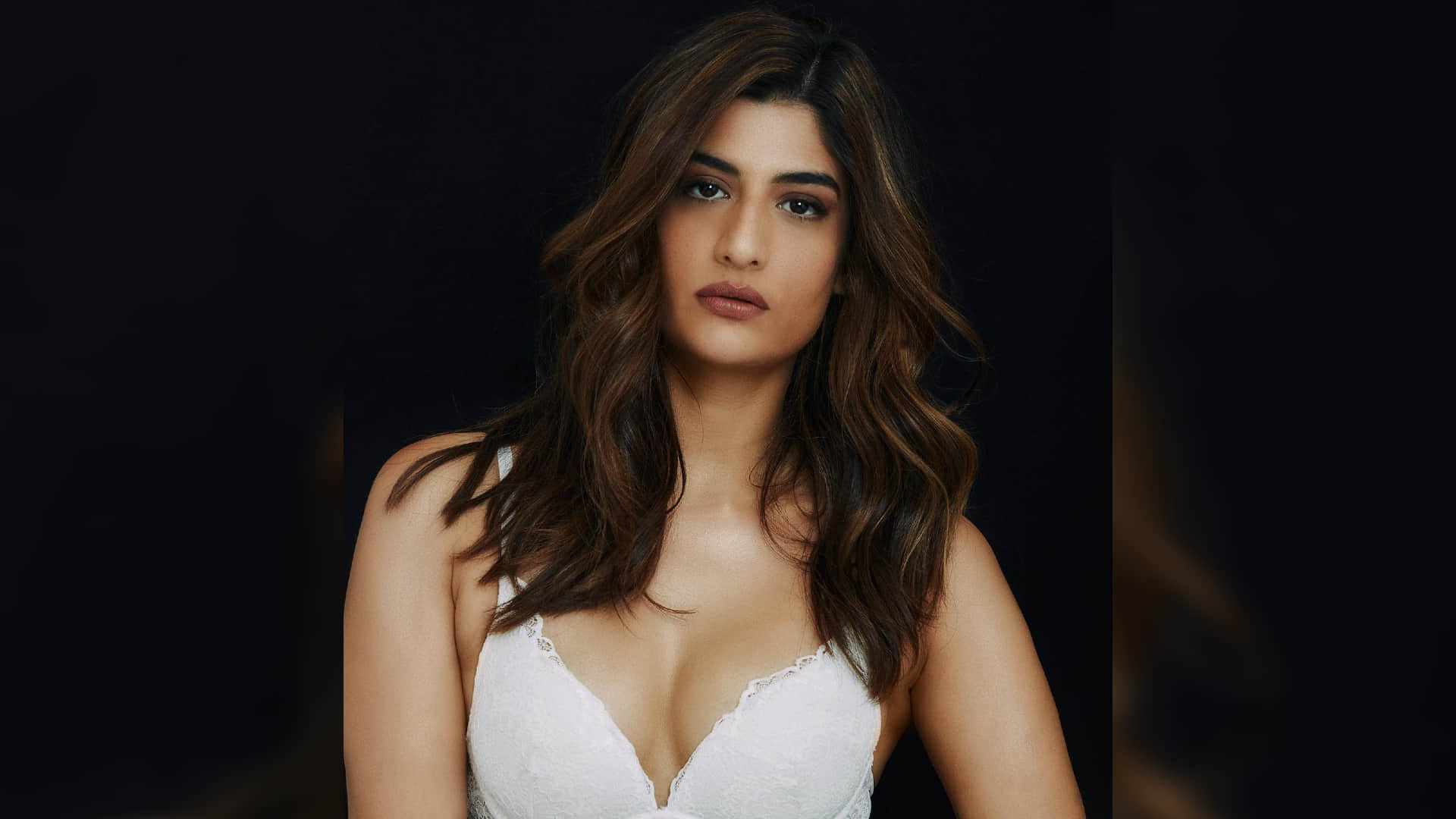After Ranveer Singh Photoshoot khatron ke khiladi 12 Fame Erika Packard share bold photos on social media
