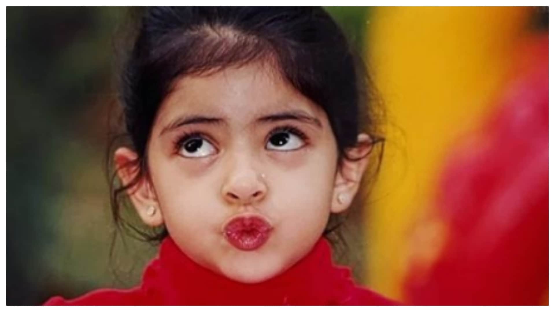 Amitabh Bachchan granddaughter Navya Naveli Nanda share old photo with Agastya Nanda and her grandmother