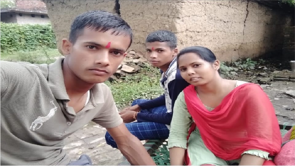 Success Story Ragini Yadav UP BED JEE Result 2022 State Topper from Ayodhya