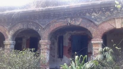 Photos:मेरठ का हॉन्टेड हाउस, जहां हिम्मत वालों के भी छूट जाते हैं पसीने,  सालों से पड़ा है वीरान - Bhoot Bangla Meerut, Haunted House Of Meerut Is  Included In Top Ten Horror
