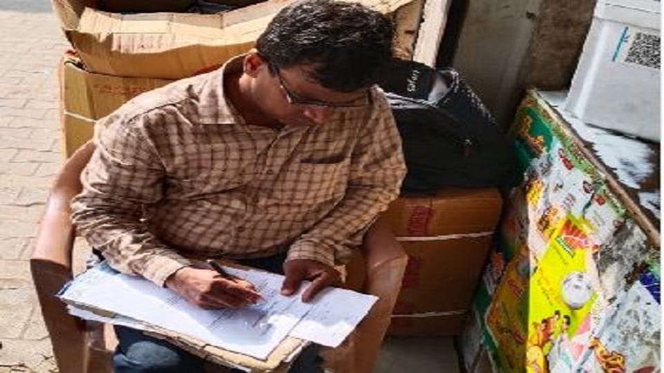 Food security team seized 1640 liters of mustard oil for selling in open