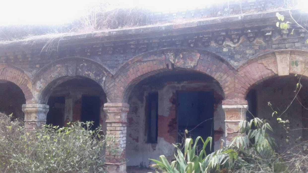 Bhoot bangla meerut, haunted house of meerut is included in top ten horror place in india