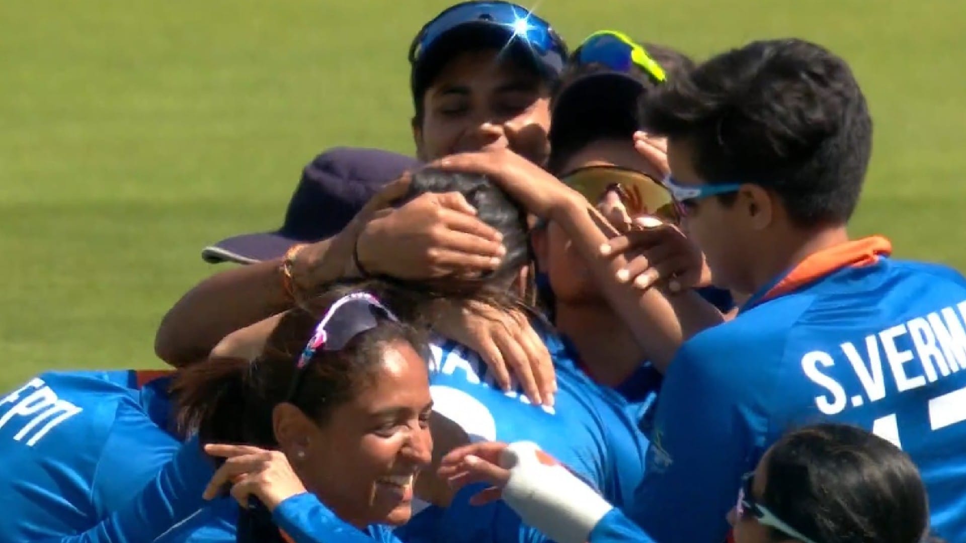 Commonwealth Games 2022 Indian women's team reached the semi finals after defeating England confirmed medal