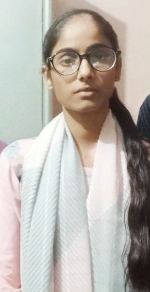 Alshifa wants to become a doctor and Shreya wants to be an engineer