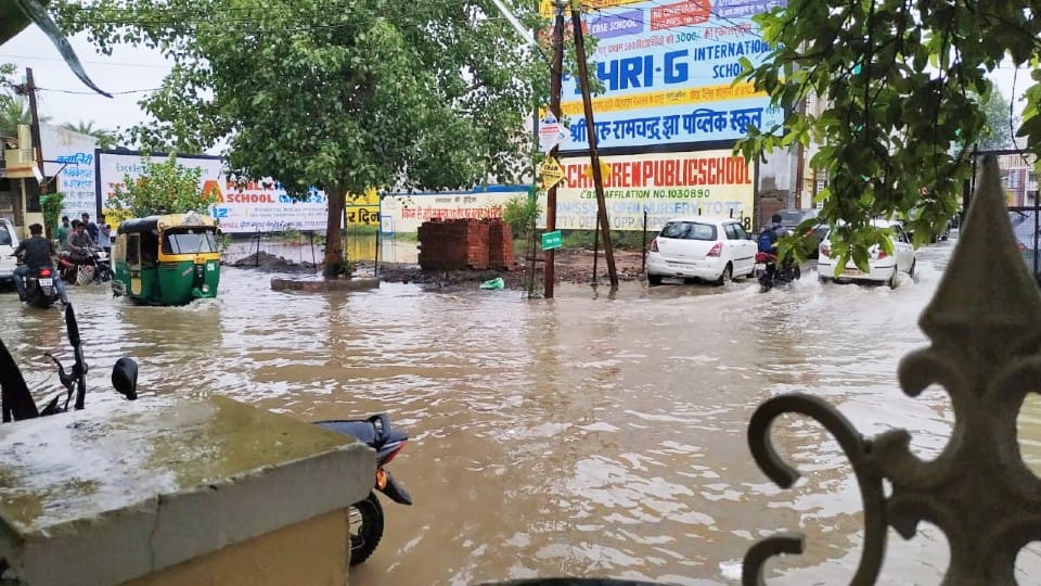 Heavy Rain in Indore: More than four inches of rain in the city in the last 24 hours, water entered the houses