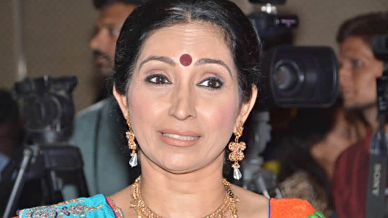 Ketki Dave resume her work two day after Demise of her Husband Rasik Dave