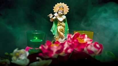 Janmashtami 2022 Puja Know Why Worship of Shri Krishna Janmashtami Is Incomplete Without Cucumber